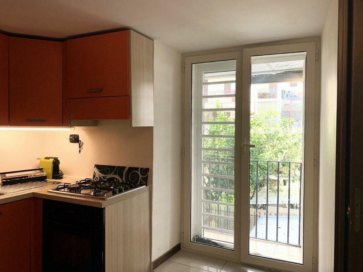 Azzurra Flat Bari Center Lägenhet Exteriör bild
