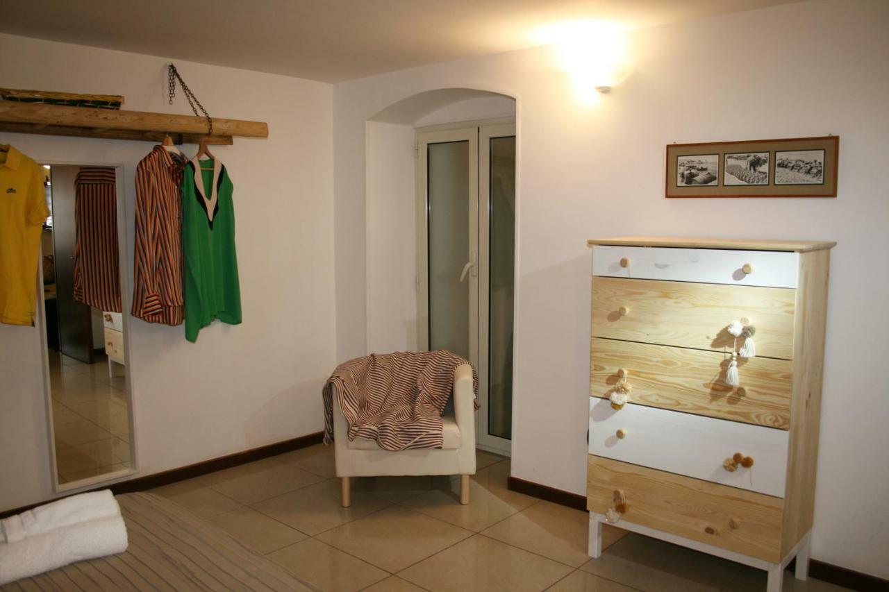Azzurra Flat Bari Center Lägenhet Exteriör bild